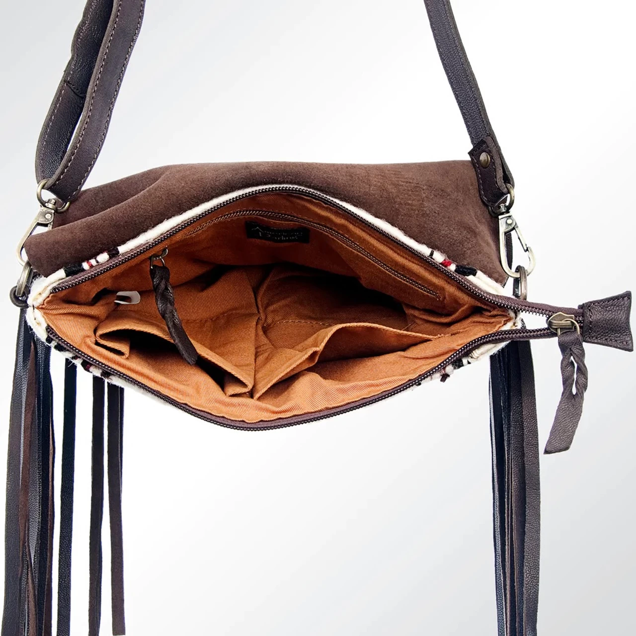 American Darling Leather/Saddle Blanket Cross Body Bag W/Fringe - Image 4